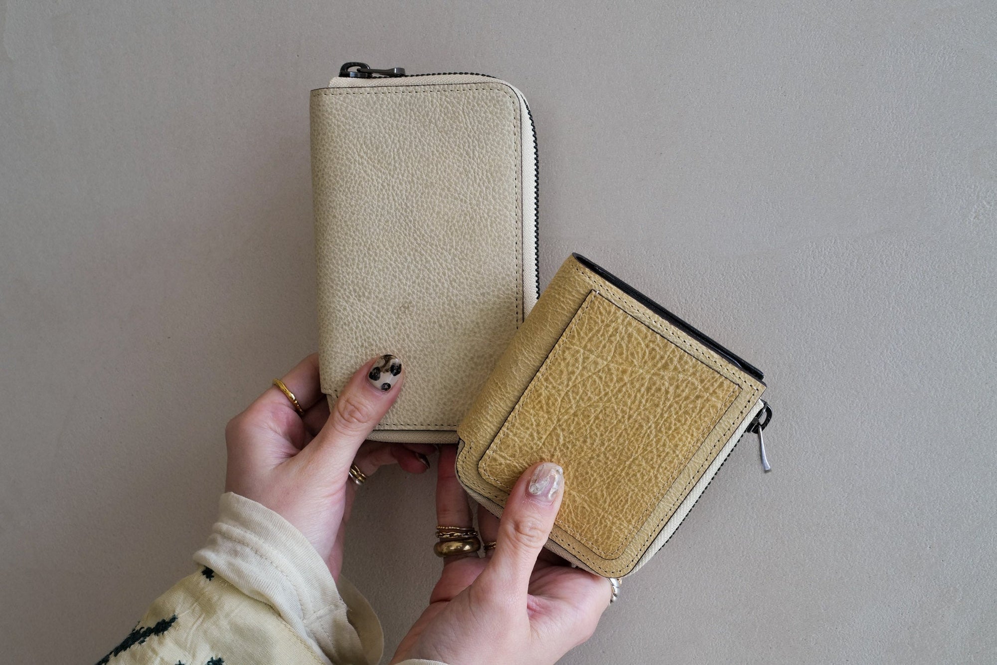 ITTI (イッチ) | 素材への敬意と現代性の融合。新作<SHIRO BK(白鞣し皮革 ブラックコレクション)>シリーズのご紹介 | NEWS (お知らせ) - | 2025年春夏 新商品 さいふ 伝統工芸 サイフ ウォレット キーリング