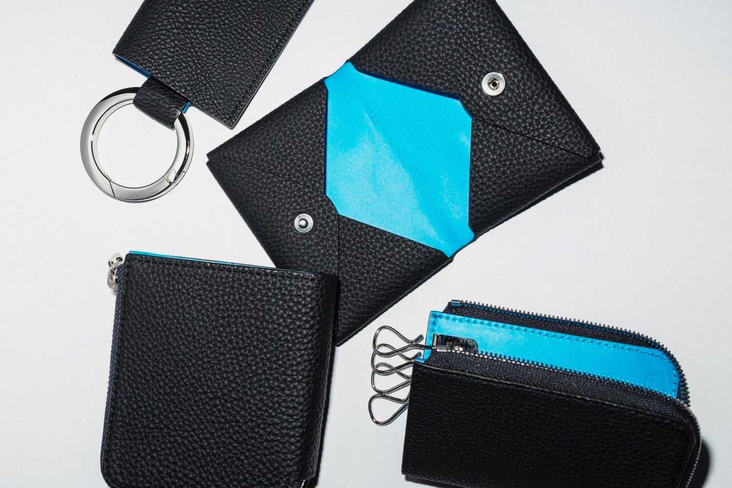 ITTI for BEAUTY&YOUTH (イッチ × ビューティアンドユース) | NEWS (お知らせ) - ITTI (イッチ) 別注 エクスクルーシブ コラボレーション 革小物 レザー さいふ 財布 サイフ カードケース 名刺入れ キーケース ギフト プレゼント 贈り物