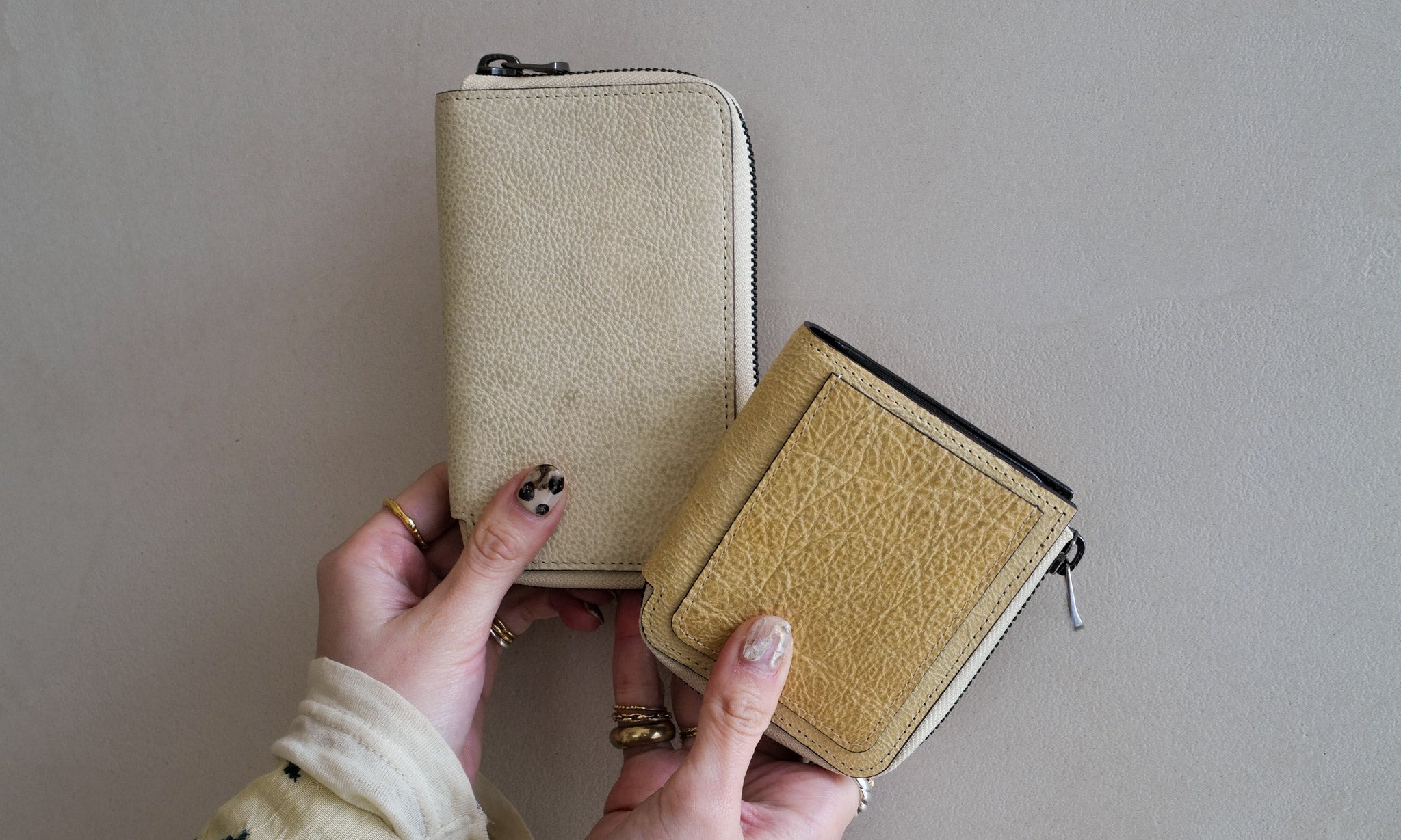 【極希少•羊革✨】Kiton レザーシャツジャケット ITALY アイボリー48 SHIRO BK（白鞣し皮革 ブラックコレクション）｜ITTI（イッチ）公式