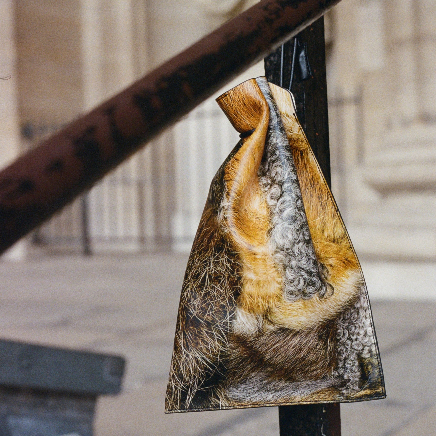 ITTI (イッチ) | HERRIE KINCHAKU POUCH - PM / TOLQ FUR (ヘリー巾着ポーチ / トルク 転写ファー) | 鞄 カバン かばん ミニ きんちゃく キンチャク ショルダー プリント レザー ブランド メンズ レディース