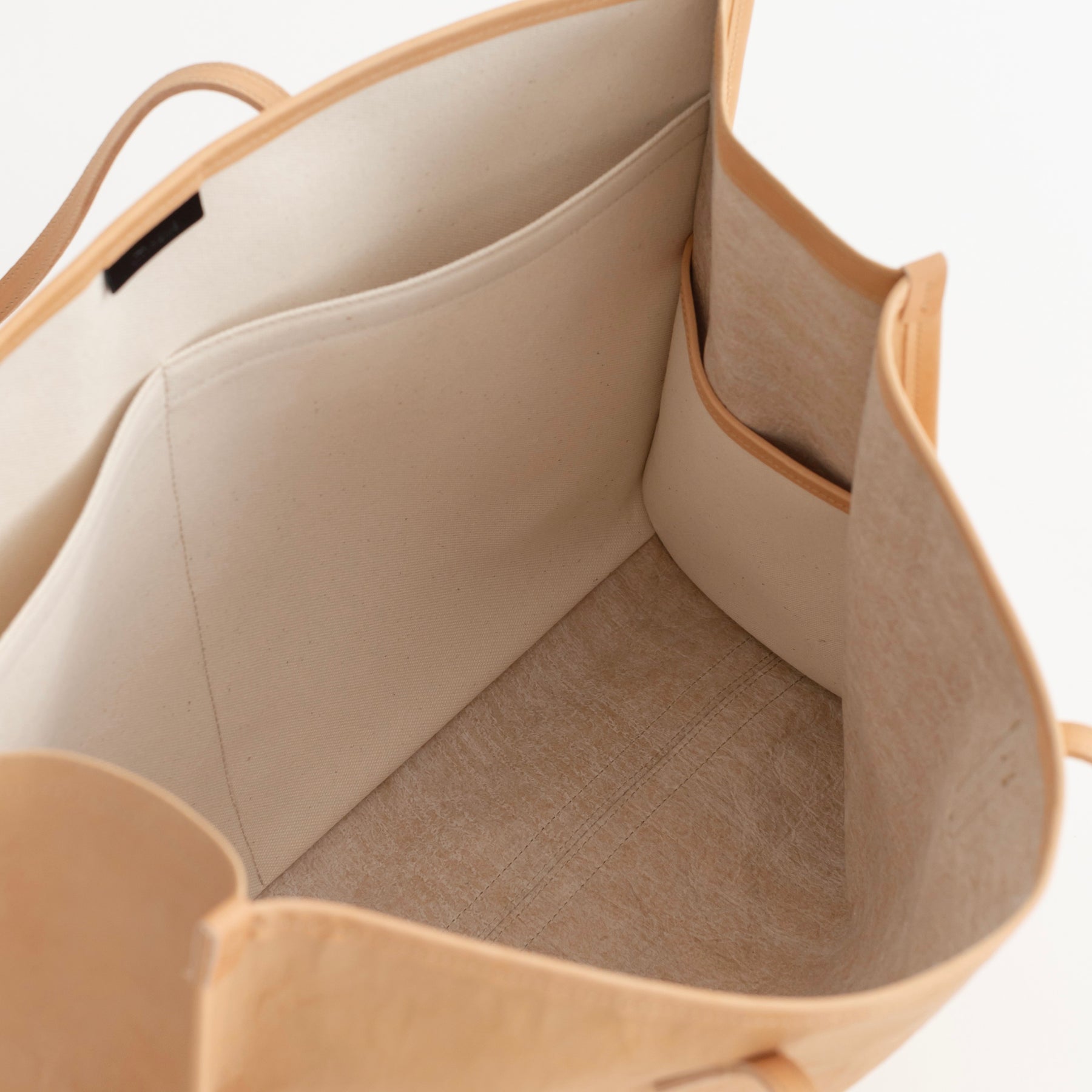 ITTI HOME | イッチホーム / HOME BIG TOTE - NATURAL | ホームビッグレザートートバッグ - ナチュラル ベージュ | マザーズバッグ レザー 本革 大きいサイズ ビジネス 普段使い