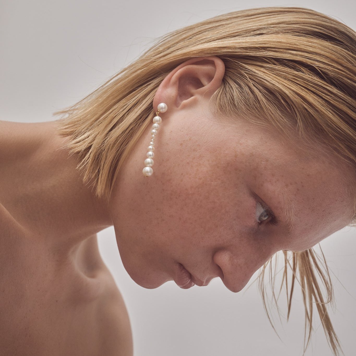 No. 12103 - Earring - GOLD / RAGBAG (イヤリング・ピアス - ゴールド / ラグバッグ) | ジュエリー ブランド デンマーク 女性 小物 アクセサリー ギフト 贈り物 プレゼント 淡水パール ICHI GALLERY