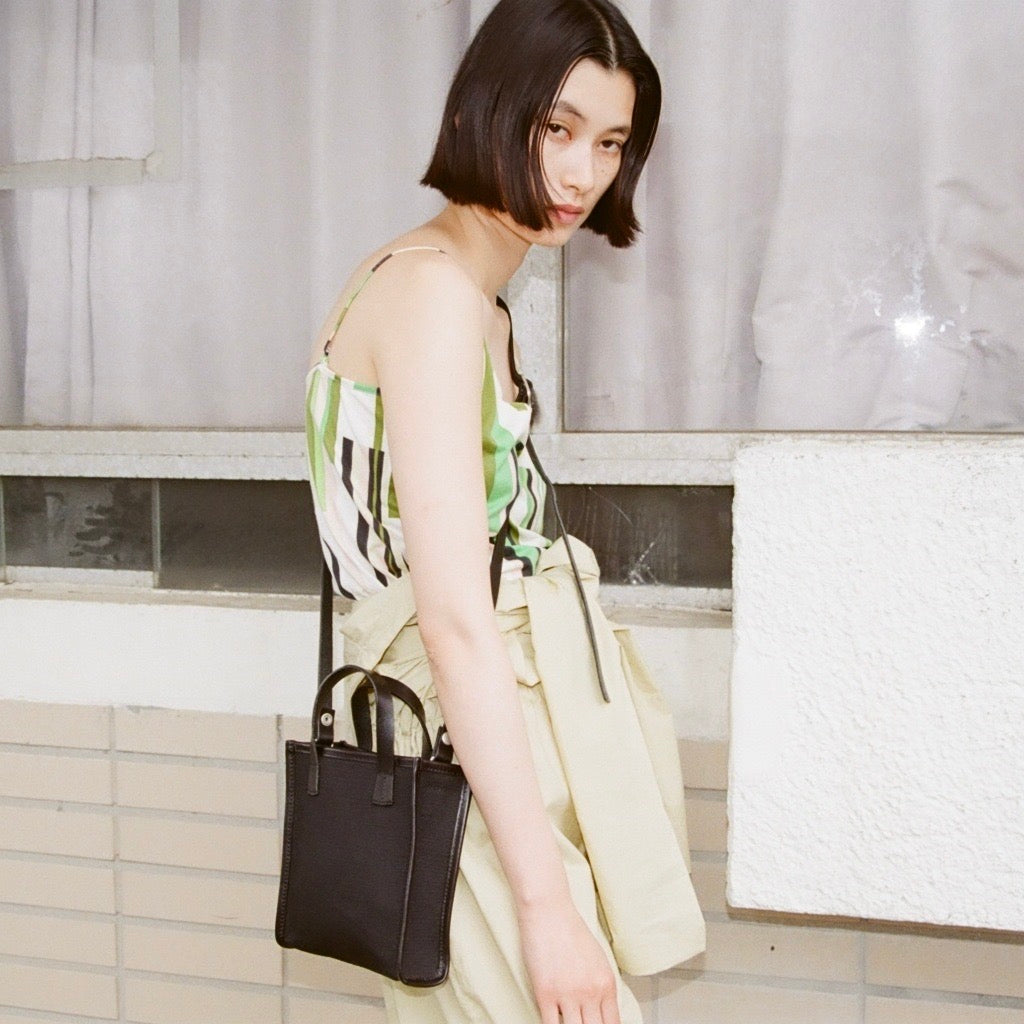 HOME MINI 2WAY TOTE (ホームミニ2ウェイトート) - ITTI HOME (イッチホーム) | レザーバッグ 鞄 カバン かばん HOME MINI 2WAY TOTE (ホームミニ2ウェイトート) - ITTI HOME (イッチホーム) | レザーバッグ 鞄 カバン かばん メンズ レディース ポーチ キャンバス レザー 切り替え ブランド コーディネート スタイリング