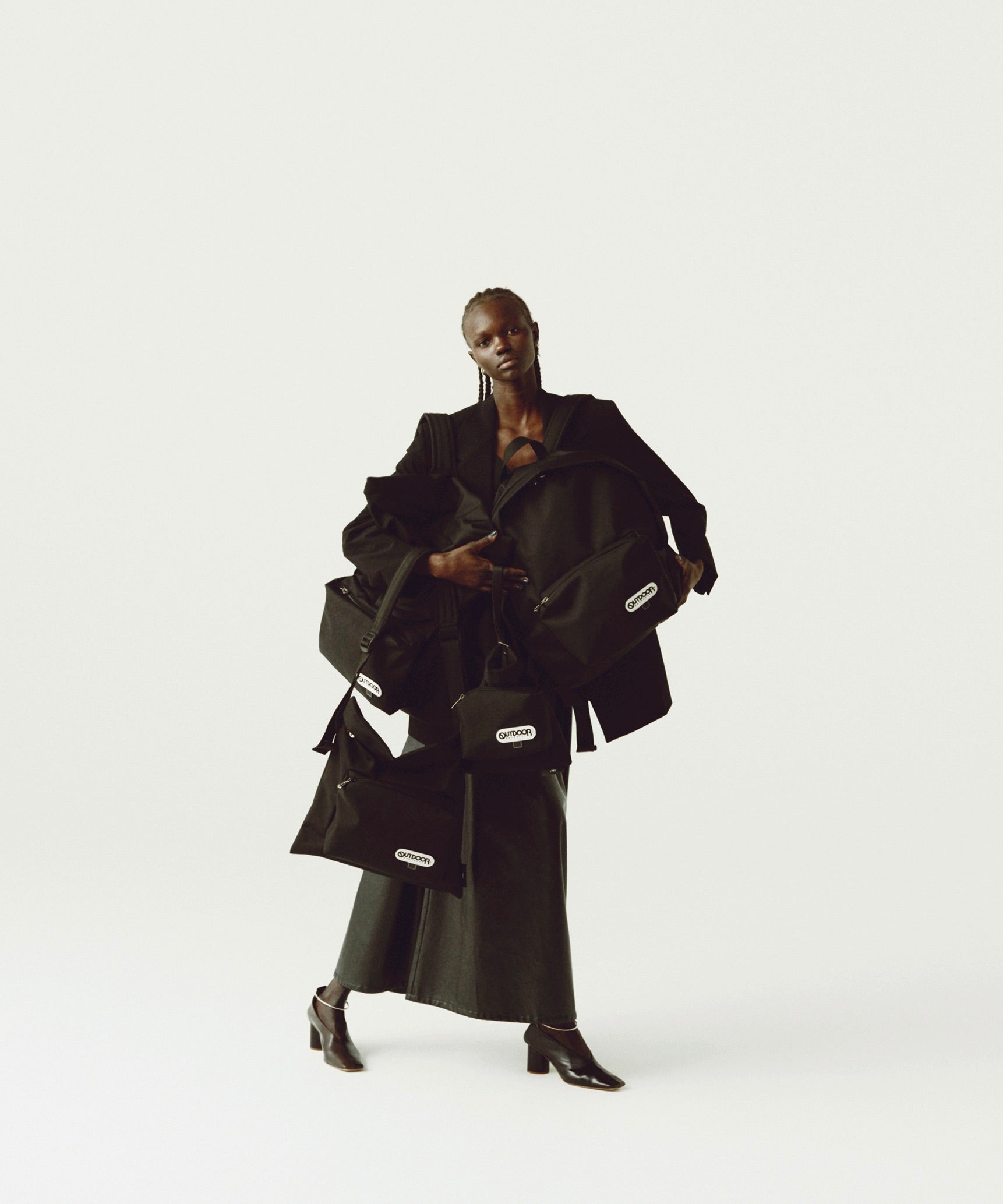 ITTI (イッチ) - COLLECTION (コレクション) | LOOK (ルック) | SEASON IMAGE VISUAL (シーズンイメージビジュアル) スタイリング コーディネート ファッション OUTDOOR PRODUCTS (アウトドアプロダクツ) コラボレーション 別注