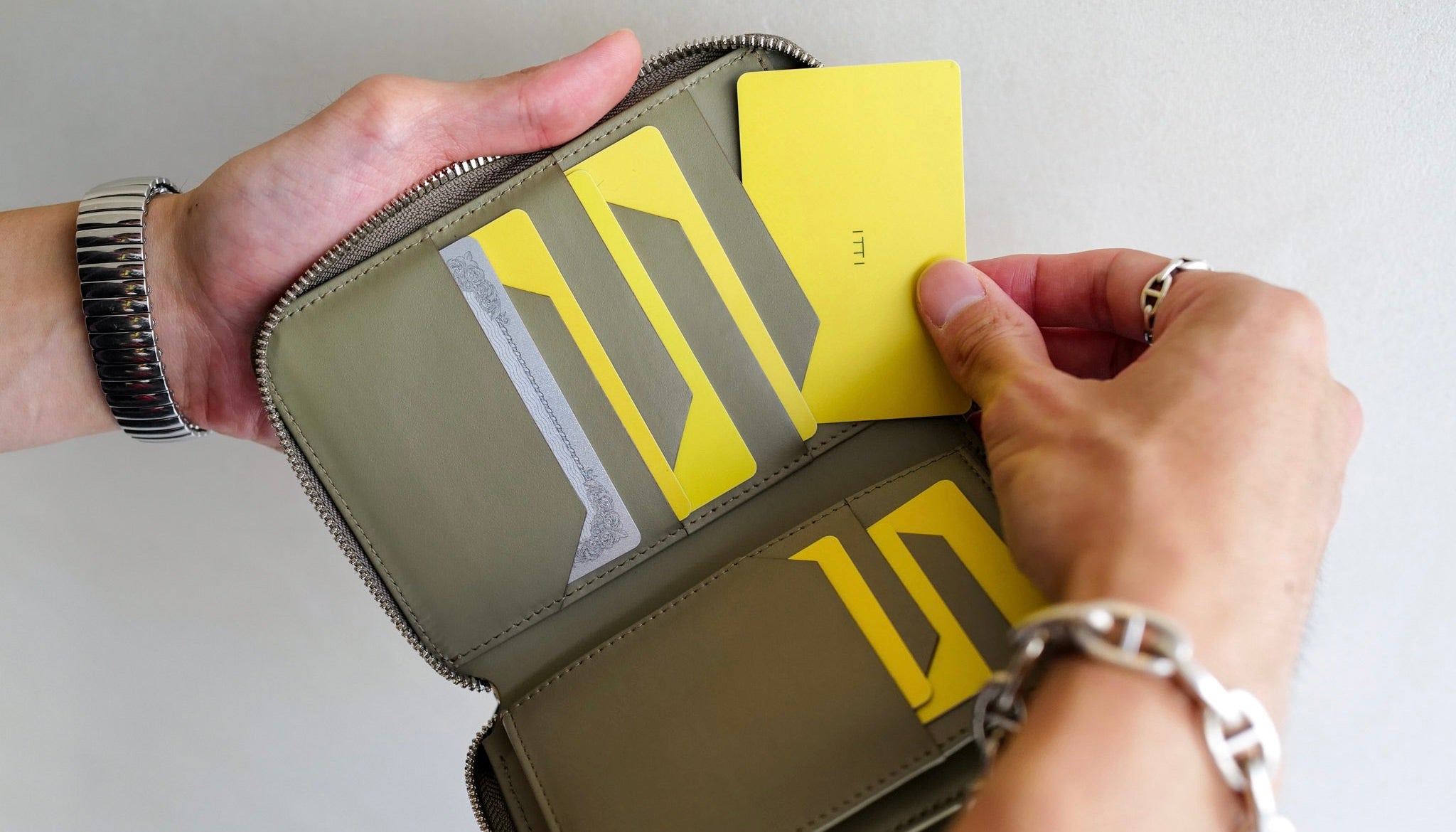 財布を見直すなら今|9月の開運日とおすすめウォレット特集|ITTI 公式 | 使い始め おろす日