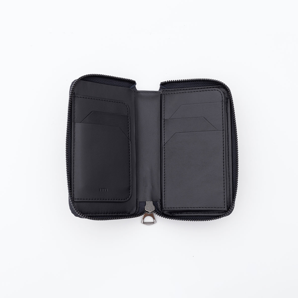 CRISTY SMART MID WLT .5 / CROCO BK COLLECTION【LIMITED】(クリスティスマートミッドウォレット / クロコダイルブラックコレクション) - ITTI (イッチ) | 財布 さいふ サイフ メンズ レディース スマホ サイズ L字ファスナー エキゾチック レザー ブランド H.C.P エルメス ワニ 鰐 黒 H .C.P