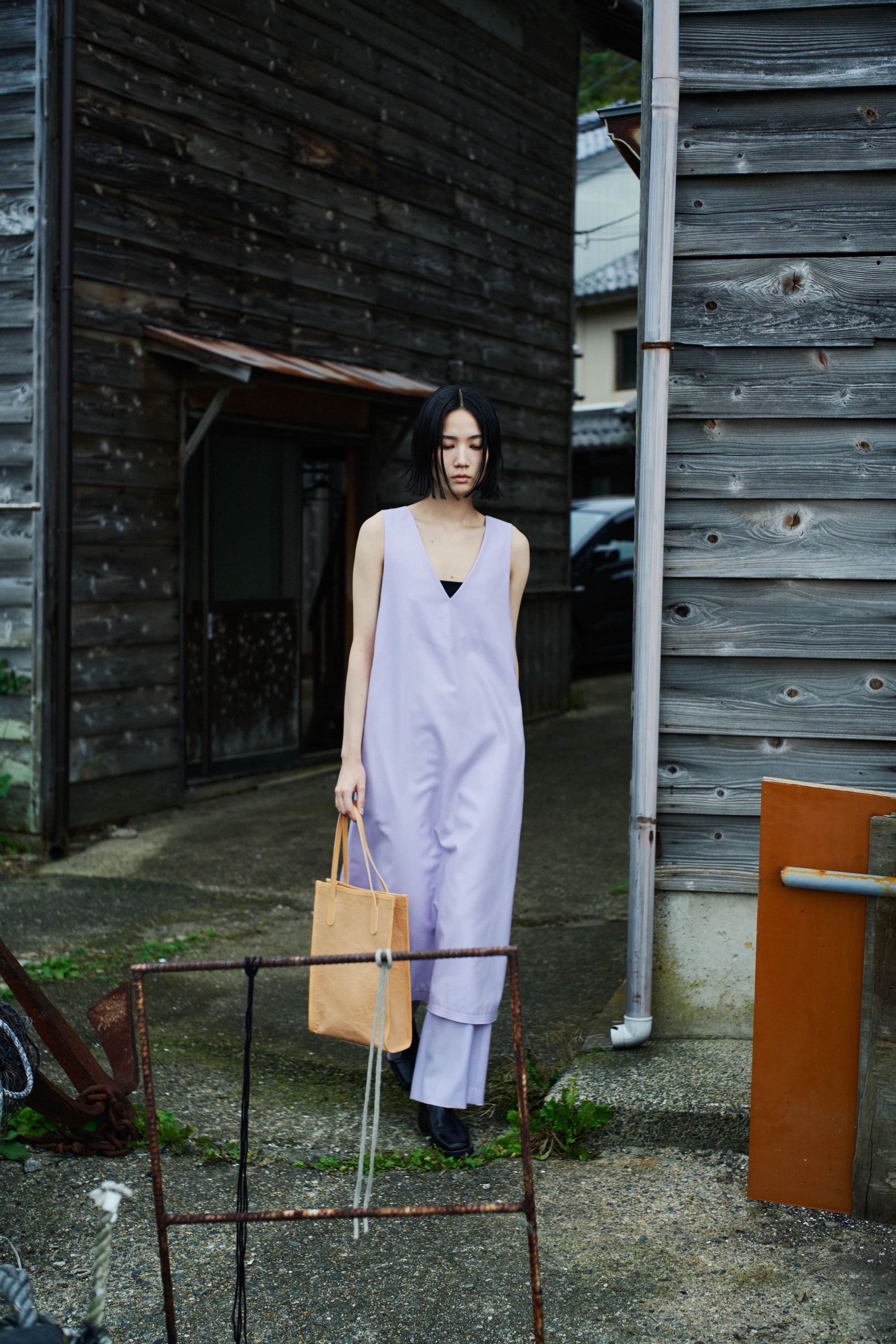 ITTI HOME (イッチホーム) | ITTIの新レーベル | LOOK BOOK (ルックブック) | COLLECTION (コレクション) | SEASON VISUAL IMAGE (シーズンヴィジュアルイメージ) | レザーブランド