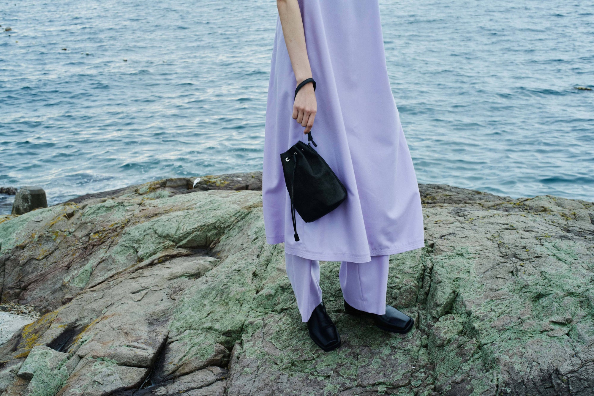 ITTI HOME (イッチホーム) | ITTIの新レーベル | LOOK BOOK (ルックブック) | COLLECTION (コレクション) | SEASON VISUAL IMAGE (シーズンヴィジュアルイメージ) | レザーブランド