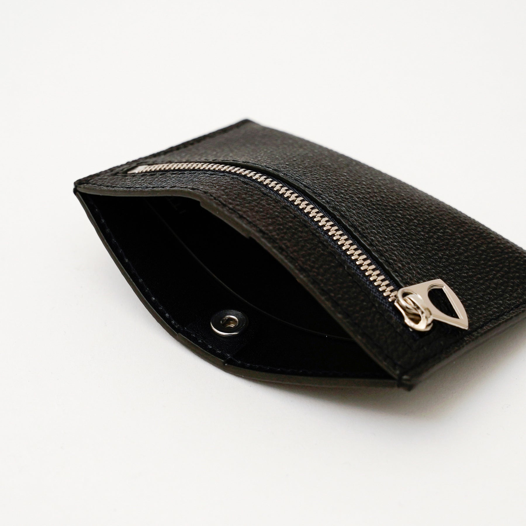 ITTI (イッチ) | CRISTY SMART CARD WLT / KUROZAN (クリスティスマートカードウォレット / 黒桟革) | ミニ 財布 薄い さいふ スリム キャッシュレス サイフ 漆 メンズ レディース ブランド レザー