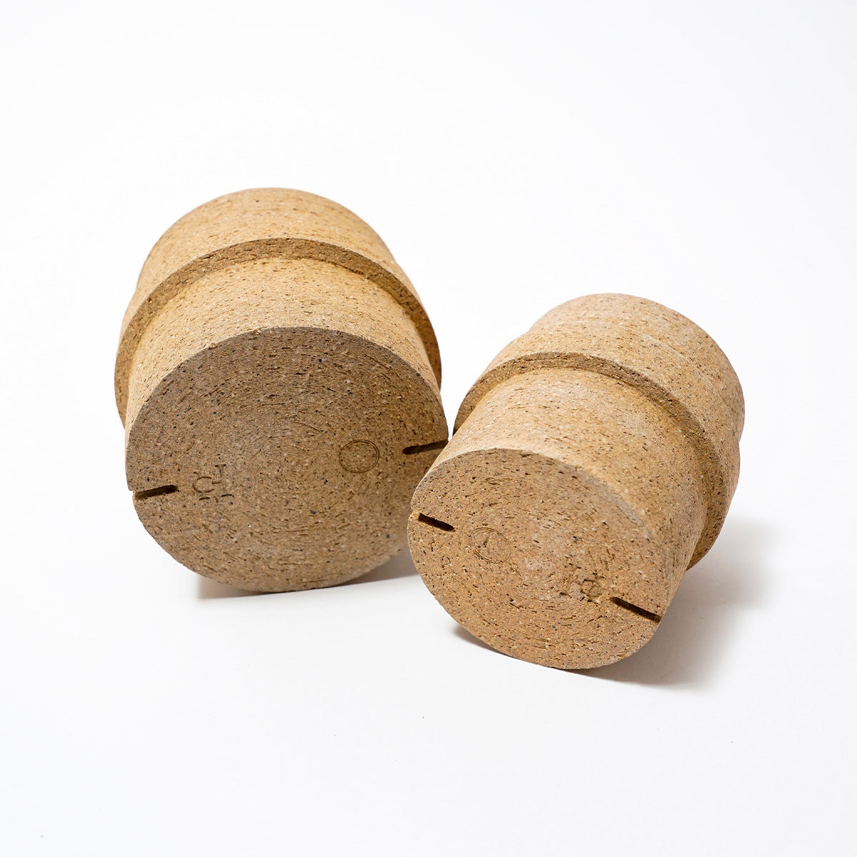 ICHI GALLERY × KAKUSEN-EN ORIGINAL POT 凸凹 (イチギャラリー × 鶴仙園 オリジナルポット DECOBOCO) | 植木鉢 多肉植物 サボテン 限定