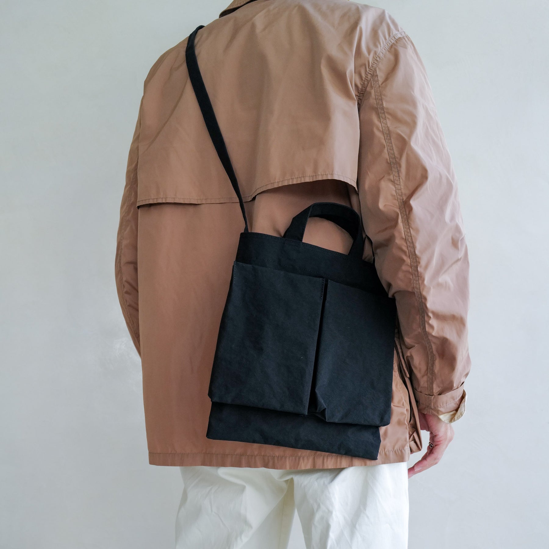 ITTI (イッチ) | ANNIE HELMET VEGETABLE BAG - S / V.CERATO (アニーヘルメットベジタブルバッグ スモール / ヴィンテージ シェラト) | ショルダー 鞄 カバン かばん 買い物 大きい ナイロン メンズ レディース ブランド 撥水 ブラック 黒 スタイリング コーディネート ファッション