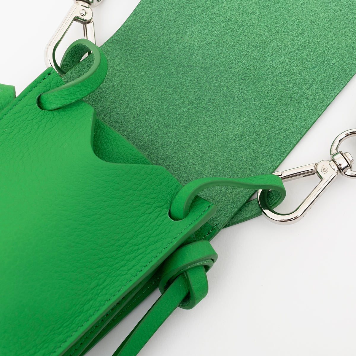 ITTI (イッチ) | HERRIE TINY MEDICINE POUCH / DIPLO SKY(ヘリータイニーメディスンポーチ/ディプロスカイ)レザー ポーチ グリーン 緑 green アクセサリー ネックレス ファッション ブランド レザー 革小物 メンズ レディース