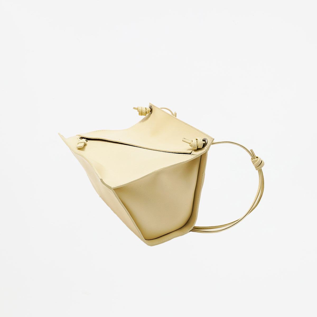 ITTI (イッチ) | HERRIE BOX ONE HANDLE POUCH / RAPTO FLEX (ヘリーボックスワンハンドルポーチ) | 鞄 かばん カバン ショルダー バッグ レザー メンズ レディース ブランド アイボリー オフホワイト 生成り ライト ベージュ オートミール 白