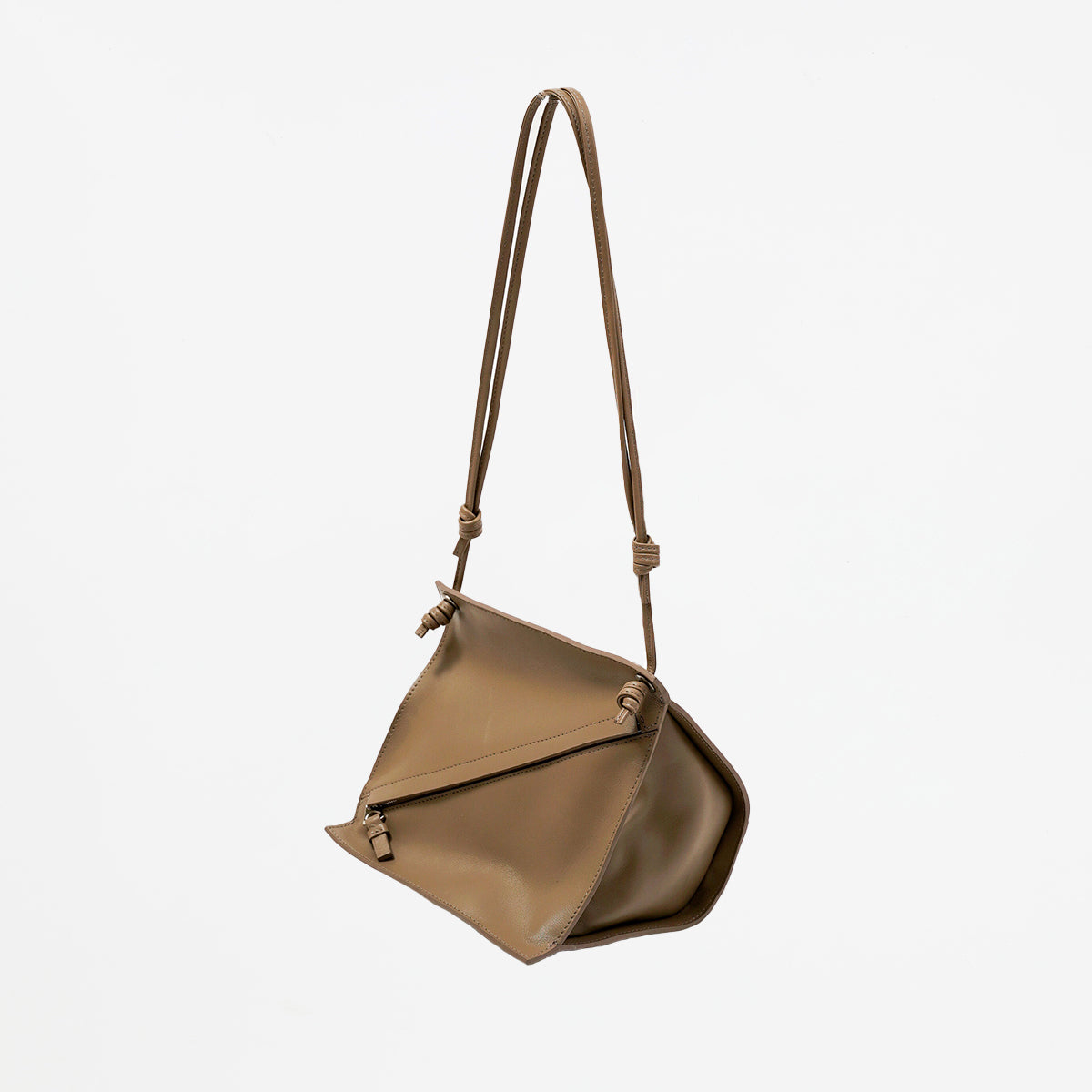 ITTI (イッチ) | HERRIE BOX ONE HANDLE POUCH / RAPTO FLEX (ヘリーボックスワンハンドルポーチ) | 鞄 かばん カバン ショルダー バッグ レザー メンズ レディース ブランド トープ グレージュ ベージュ 茶色 ブラウン