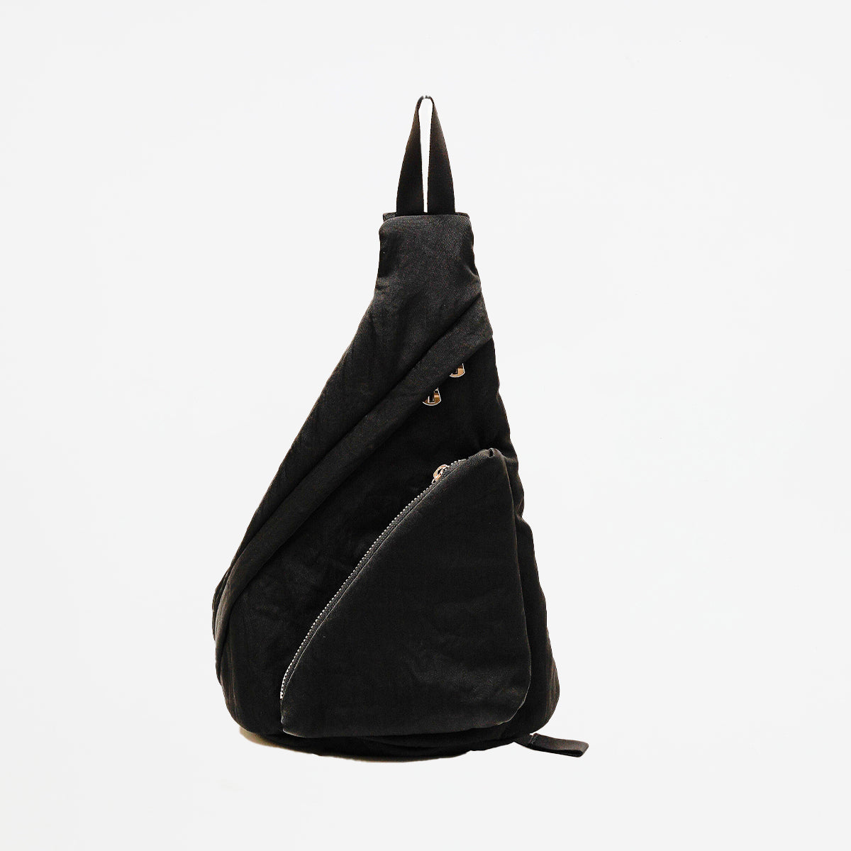 ITTI (イッチ) | ANNIE PUFFER SLING BAG / CERATO BRIGHT (アニーパファースリングバッグ / シェラトブライト) | 鞄 カバン かばん ショルダー 斜め掛け ナイロン 中綿 ブラック ブラウン 黒 茶色 メンズ レディース ブランド