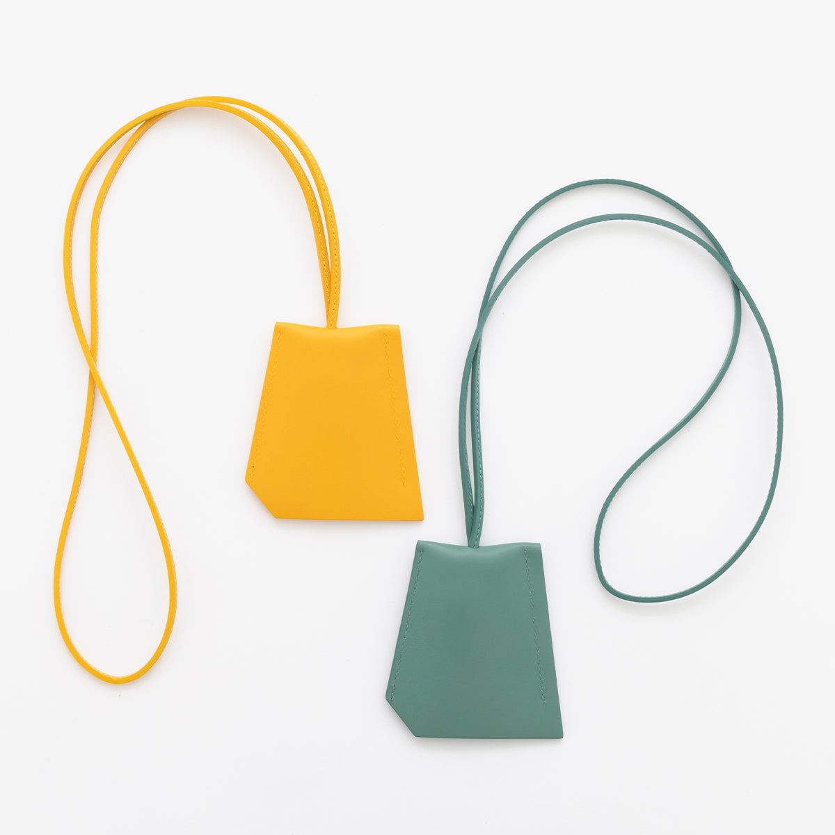 ITTI (イッチ) | HERRIE CROCHET / RAPTO(ヘリークロシェット/ラプト)ネックレス アクセサリー レザー 本革 鍵 収納 メンズ レディース スムース ネックレス アクセサリー キーホルダー プレゼント ギフト 黒 白 黄色 青緑 ブラック アイボリー イエロー ブルーグリーン