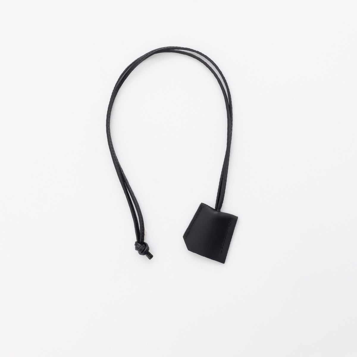ITTI (イッチ) | HERRIE CROCHET MINI / RAPTO(ヘリークロシェットミニ/ラプト)ネックレス アクセサリー レザー 本革 鍵 収納 メンズ レディース ブランド ブラック 黒 アイボリー 白 ギフト 贈り物 プレゼント