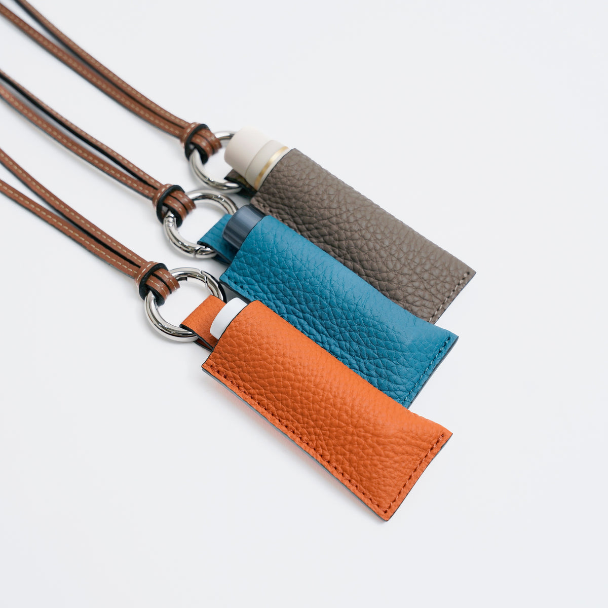 ITTI (イッチ) - HERRIE LIP RING / DIPLO FJORD (ヘリーリップリング) | レザー ケース ネックストラップ ネックレス リップクリーム ブランド 収納 ユニセックス メンズ レディース