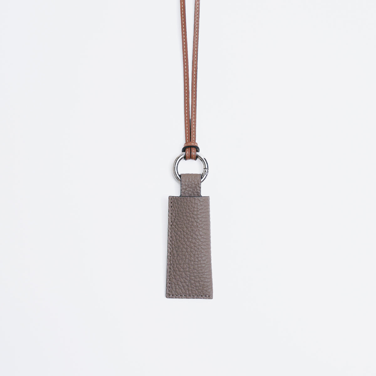 ITTI (イッチ) - HERRIE LIP RING / DIPLO FJORD (ヘリーリップリング) | レザー ケース ネックストラップ ネックレス リップクリーム ブランド 収納 ユニセックス メンズ レディース トープ グレージュ ブラウン 茶色