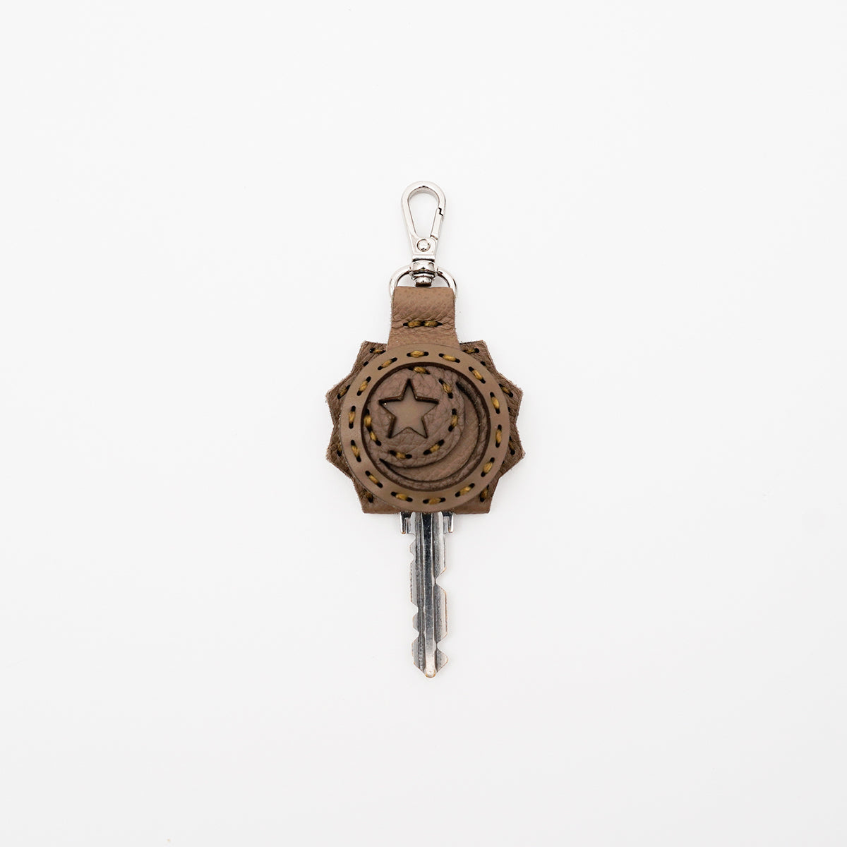 ITTI (イッチ) | Art by ojagadesign "VELA" / DIPLO FJORD (アートバイオジャガデザイン"ベラ" / ディプロフィヨルド) | キーリング チャーム 鍵 レザー クラフト キーホルダー ギフト プレゼント 贈り物