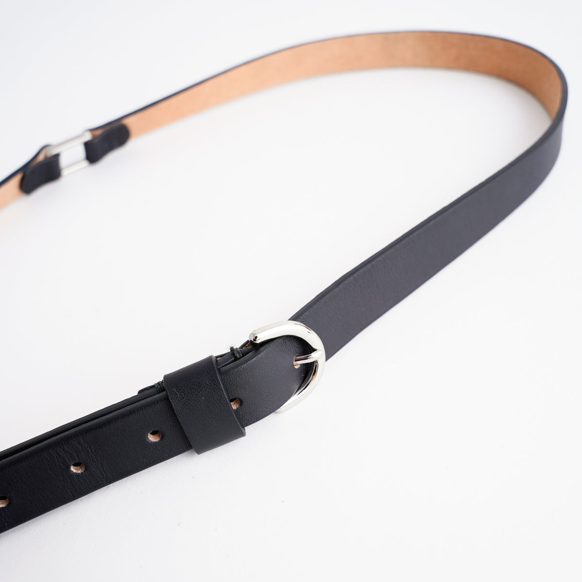 HERRIE PARACHUTE STRAP / THUG|ユニセックス スマートフォン ウォレット レザー ストラップ|ITTI(イッチ)公式