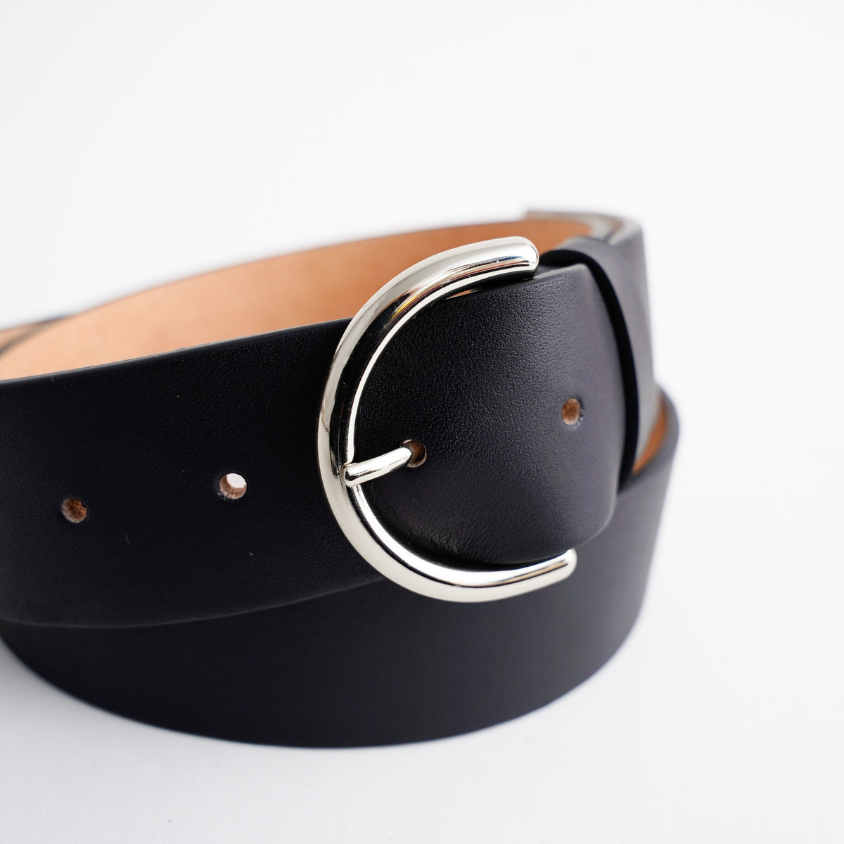 THUG LEATHER BELT / BLACK|本革 4cm幅 ユニセックス ベルト|ITTI(イッチ)公式