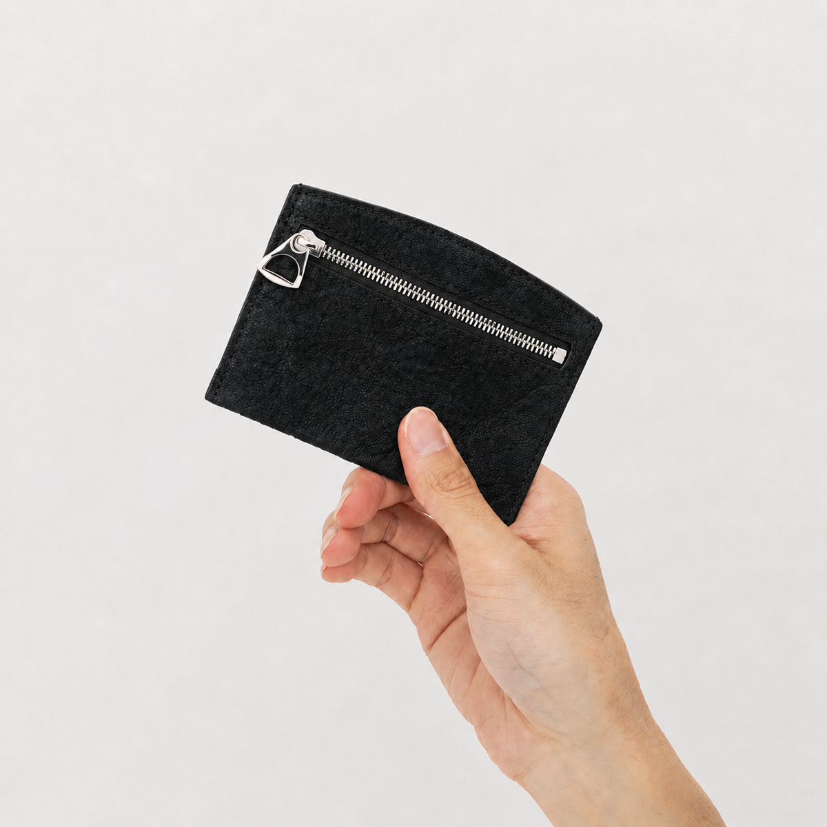 CRISTY SMART CARD WLT / ELEPHANT|ワシントン条約規制 希少エレファントレザー使用 本革ミニ財布 メンズ レディース ギフト|ITTI(イッチ)公式