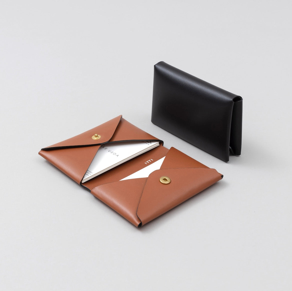 ITTI (イッチ) | HERRIE CARD CASE 40 / RAPTO (ヘリーカードケース40/ラプト) | 名刺入れ 本革 レザー ビジネス ユニセックス ホルダー