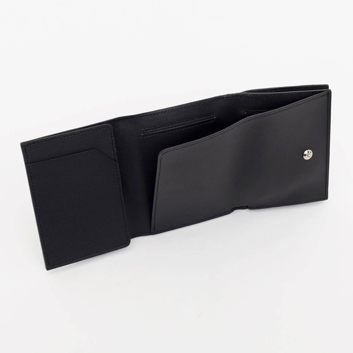 ITTI (イッチ) | CRISTY TRIFOLD MINI WLT / DIPLO SKY(クリスティトリフォルドミニウォレット/ディプロスカイ)3つ折り かぶせ さいふ 財布 サイフ 大人 メンズ レディース ミニ コンパクト 小さい レザー ブランド アイボリー ブラック イエローブルーグリーン 黒 白 グレージュ