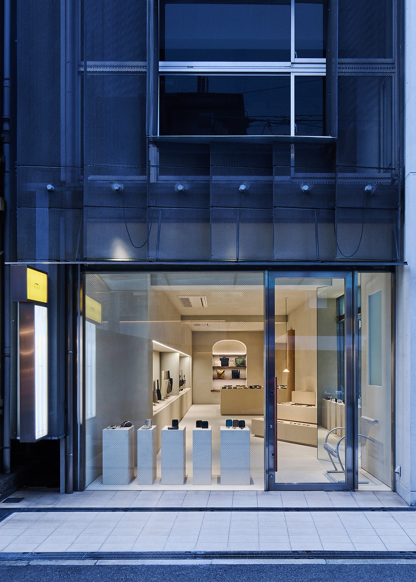 ITTI OSAKA|2025年11月21日大阪・南船場にグランドオープン|ITTI(イッチ)公式|心斎橋 皮革専門店 レザー 小物 ブランド メンズ レディース 旗艦店