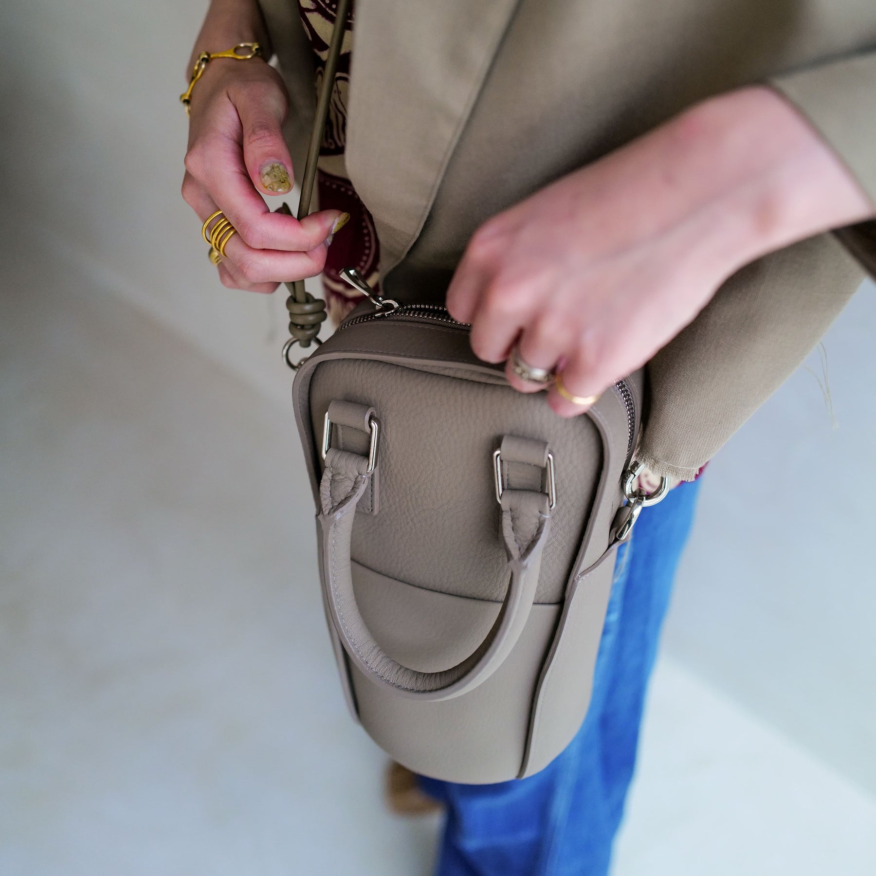 HERRIE BALLER'S BAG / DIPLO SKY (ヘリーボーラーズバッグ / ディプロスカイ) - ITTI (イッチ) | 鞄 かばん カバン バッグ ショルダー ブランド 本革 メンズ レディース トープ グレージュ