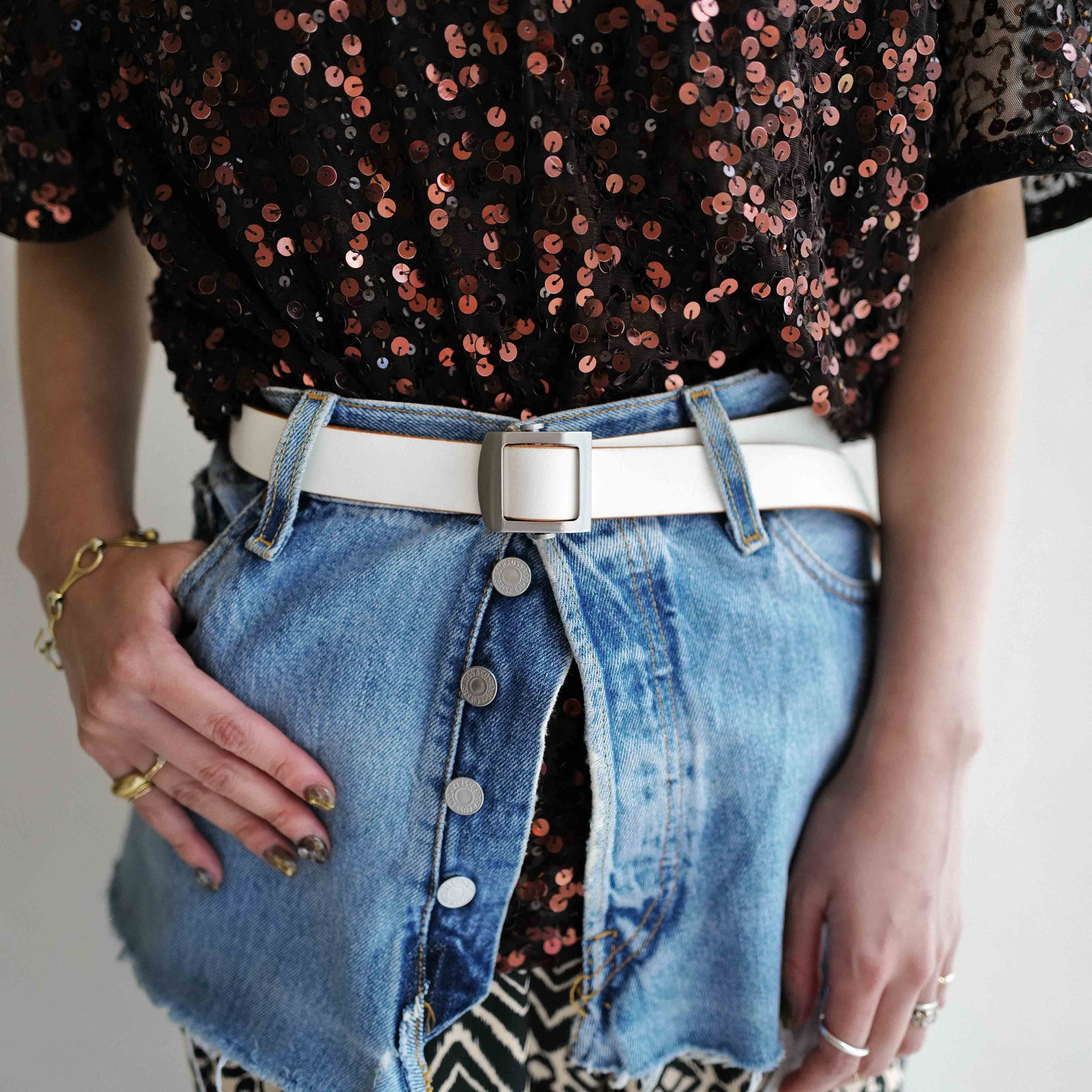 ITTI (イッチ) | HERRIE HOLELESS BELT/THUG(ヘリーホールレスベルト)レザー ガチャ 本革 メンズ レディース バックル ビジネス