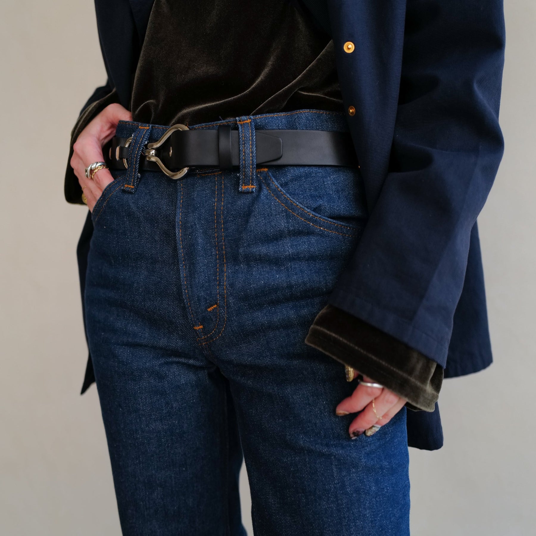 ITTI (イッチ) | HERRIE HOOK BELT / THUG-PM(ヘリーフックベルト/サグ)サイズ 調整 本革 レザー ブランド メンズ レディース モード ギフト プレゼント 金具 メタル ブラック 黒 贈り物