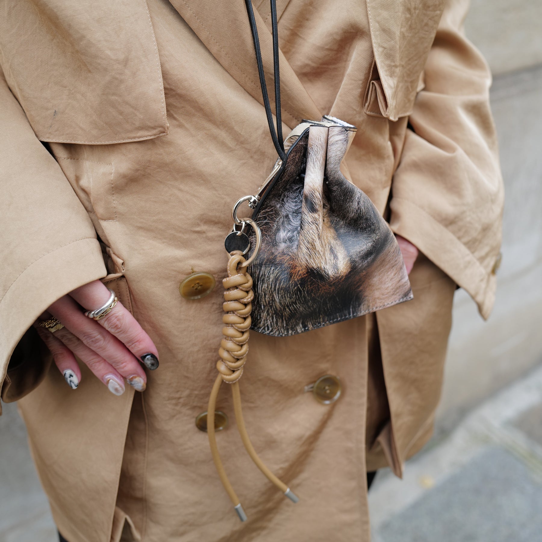 ITTI (イッチ) | HERRIE KINCHAKU POUCH - XXS / TOLQ FUR (ヘリー巾着ポーチ / トルク 転写ファー) | 鞄 かばん カバン アクセサリー レザー ブランド プリント メンズ レディース ネックレス