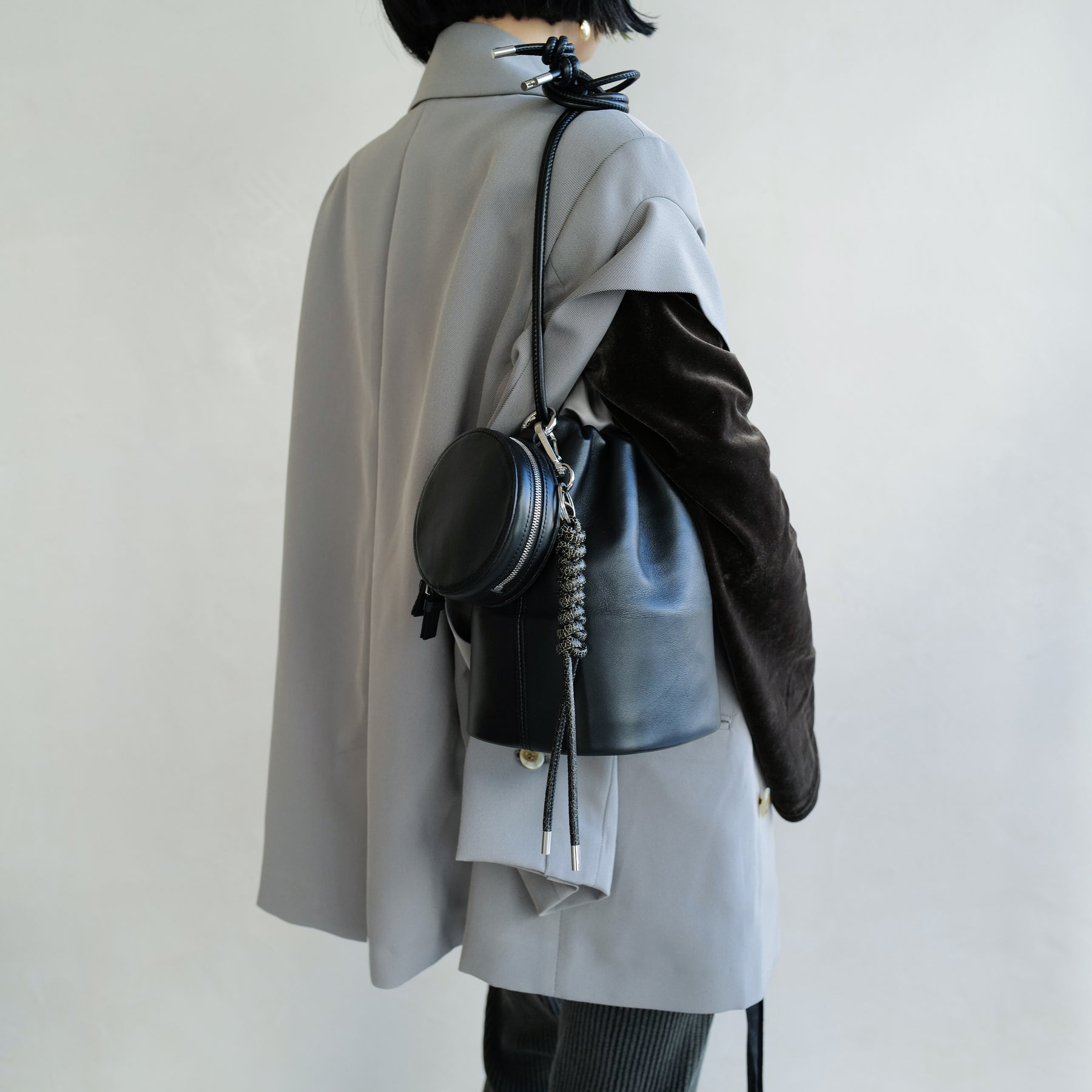 ITTI (イッチ) - MICHELLE CIRCLE POUCH / RAPTO FLEX (ミッシェルサークルポーチ / ラプトフレックス) | 鞄 カバン かばん ネックレスネックレス ショルダー 丸い 円形 レザー ブランド メンズ レディース