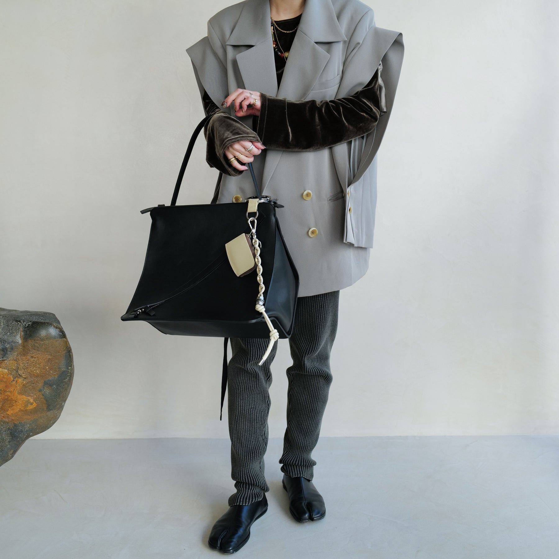 ITTI (イッチ) - HERRIE BOX PREMIER / RAPTO FLEX (ヘリーボックスプレミア / ラプトフレックス) | レザー バッグ カバン かばん 鞄 ショルダー 手持ち ハンド スムース レザー メンズ レディース ブラック 黒 ブランド