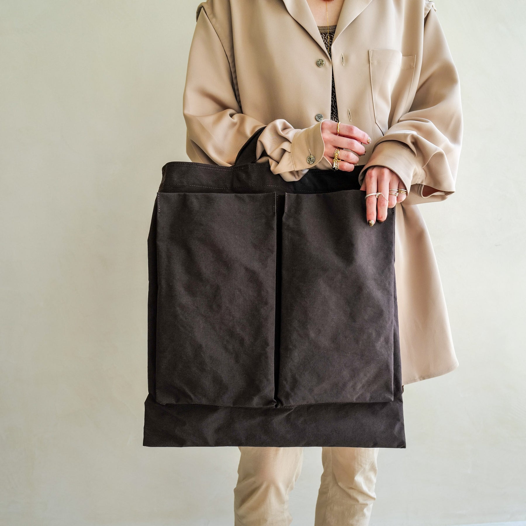 ITTI (イッチ) | ANNIE HELMET VEGETABLE BAG / CERATO WR(アニーヘルメットベジタブルバッグ) | メンズ レディース トート 鞄 エコ 買い物 野菜 ミリタリー ビッグ 大きい ナイロン 撥水 ブラウン