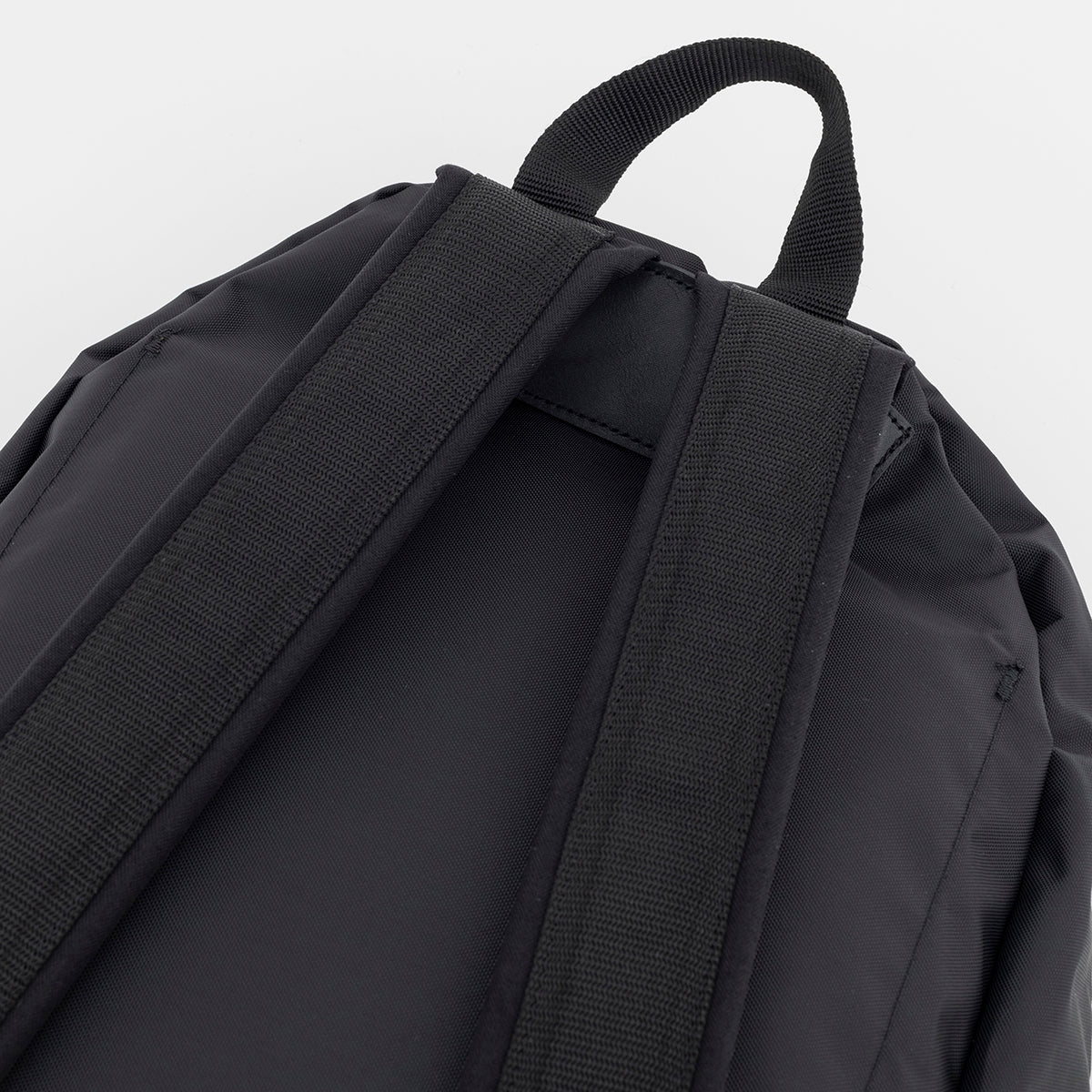 ITTI / OUTDOOR PRODUCTS (アウトドアプロダクツ) / DAY PACK (デイパック) / TEFNYLON (テフナイロン) - ITTI (イッチ) | 鞄 かばん カバン リュックサック バックパック 別注 コラボレーション