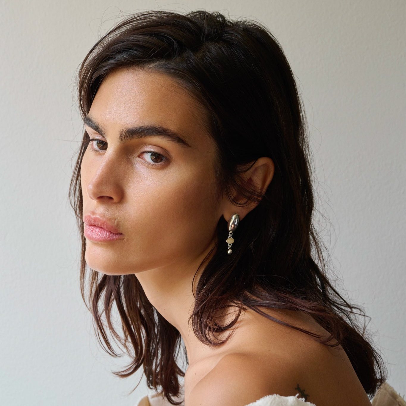 Reflection Dangle Earrings - SILVER / RAGBAG (リフレクションダングリングイヤリング・ピアス - シルバー / ラグバッグ) - ICHI GALLERY | ジュエリー ブランド デンマーク 女性 小物 アクセサリー ギフト 贈り物 プレゼント