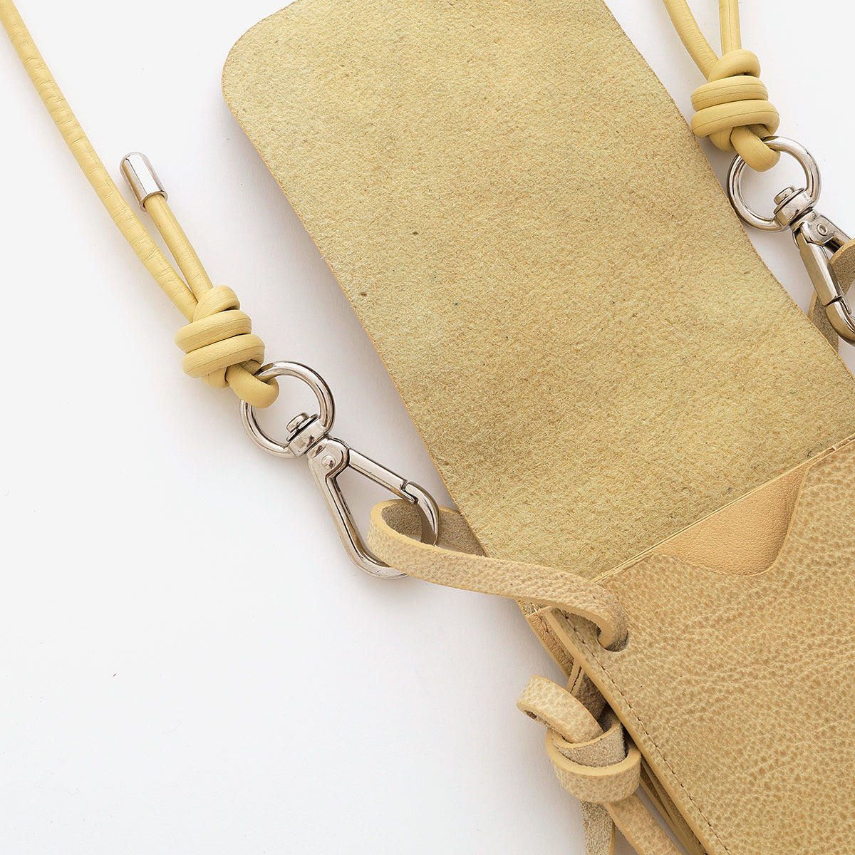ITTI (イッチ) | HERRIE TINY MEDICINE POUCH / SHIRO(ヘリータイニーメディスンポーチ/白鞣し革)レザー ポーチ