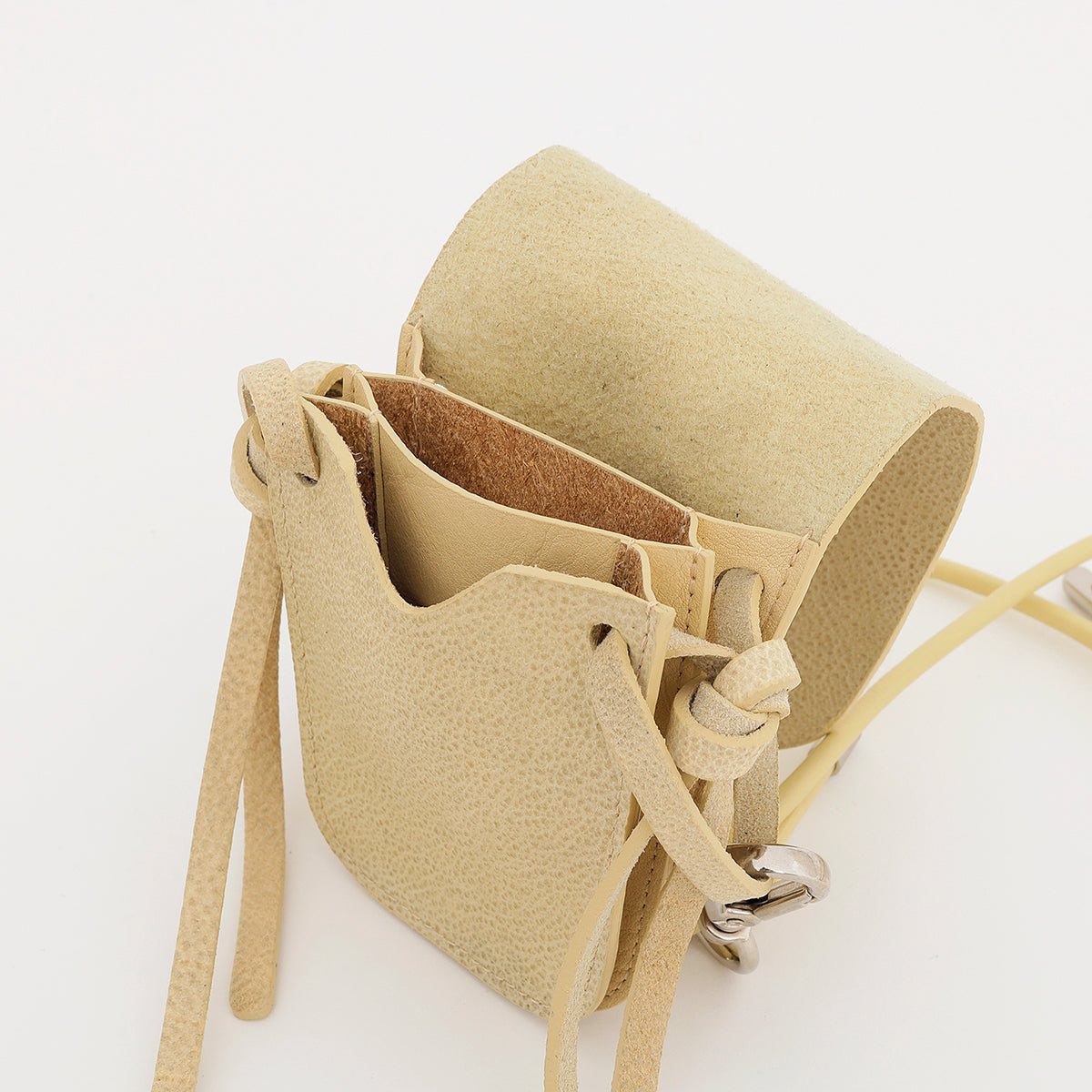 ITTI (イッチ) | HERRIE TINY MEDICINE POUCH / SHIRO(ヘリータイニーメディスンポーチ/白鞣し革)レザー ポーチ