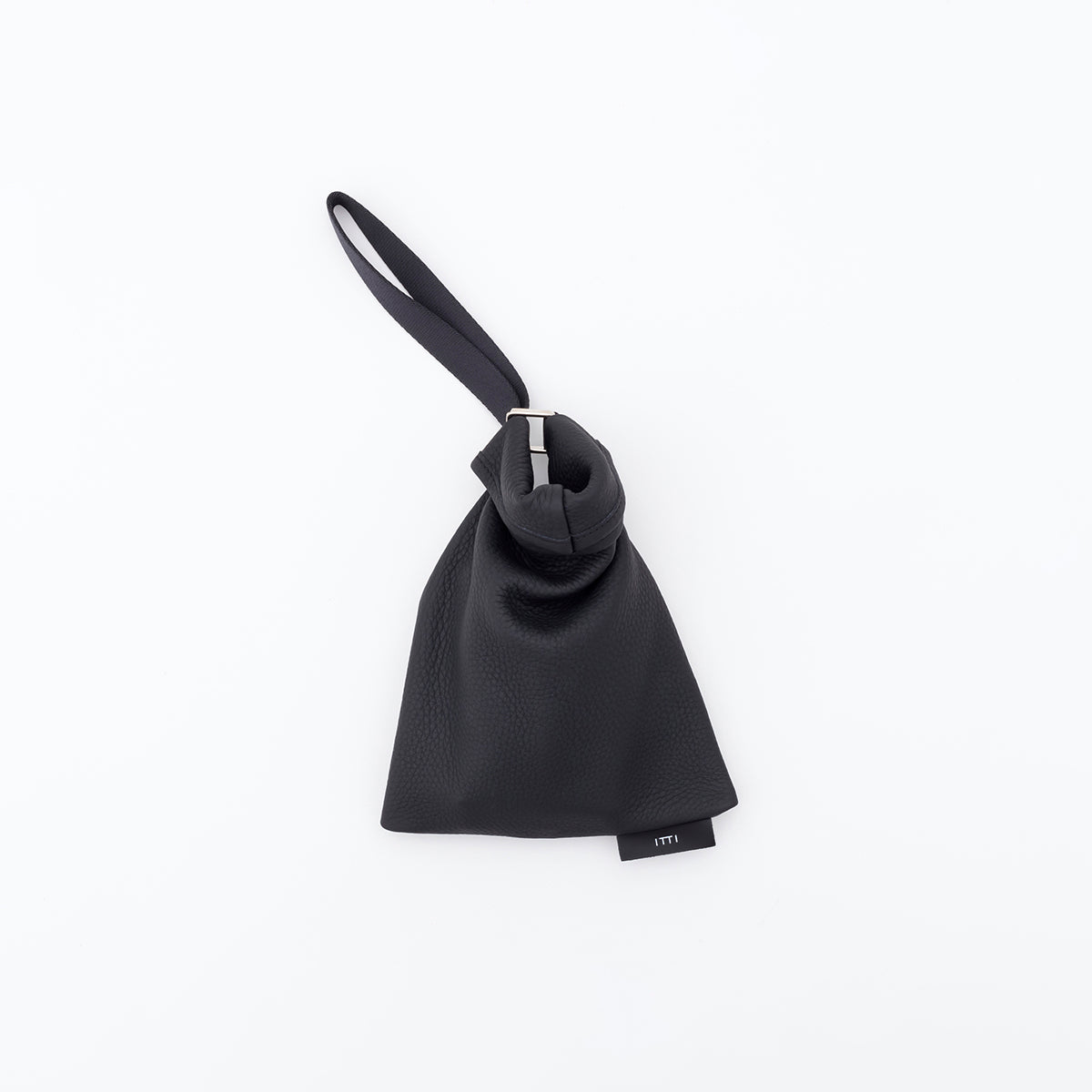 ITTI (イッチ) | ANNIE SMALL RICE BAG / DIPLO SKY (アニースモールライスバッグ / ディプロスカイ)レザー 巾着 ハンド メンズ レディース ハンド 鞄 カバン かばん 手持ち レザー お出かけ ブラック ホワイト アイボリー トープ グレージュ 灰色