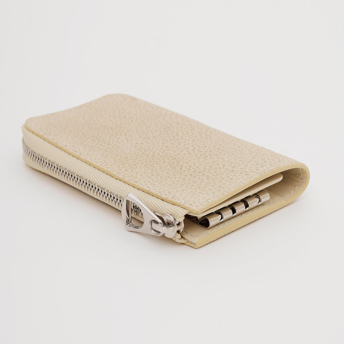 ITTI (イッチ) | CRISTY KEY CARD CASE / SHIRO(クルスティキーカードケース/白鞣し皮革) 本革 レザー メンズ レディース