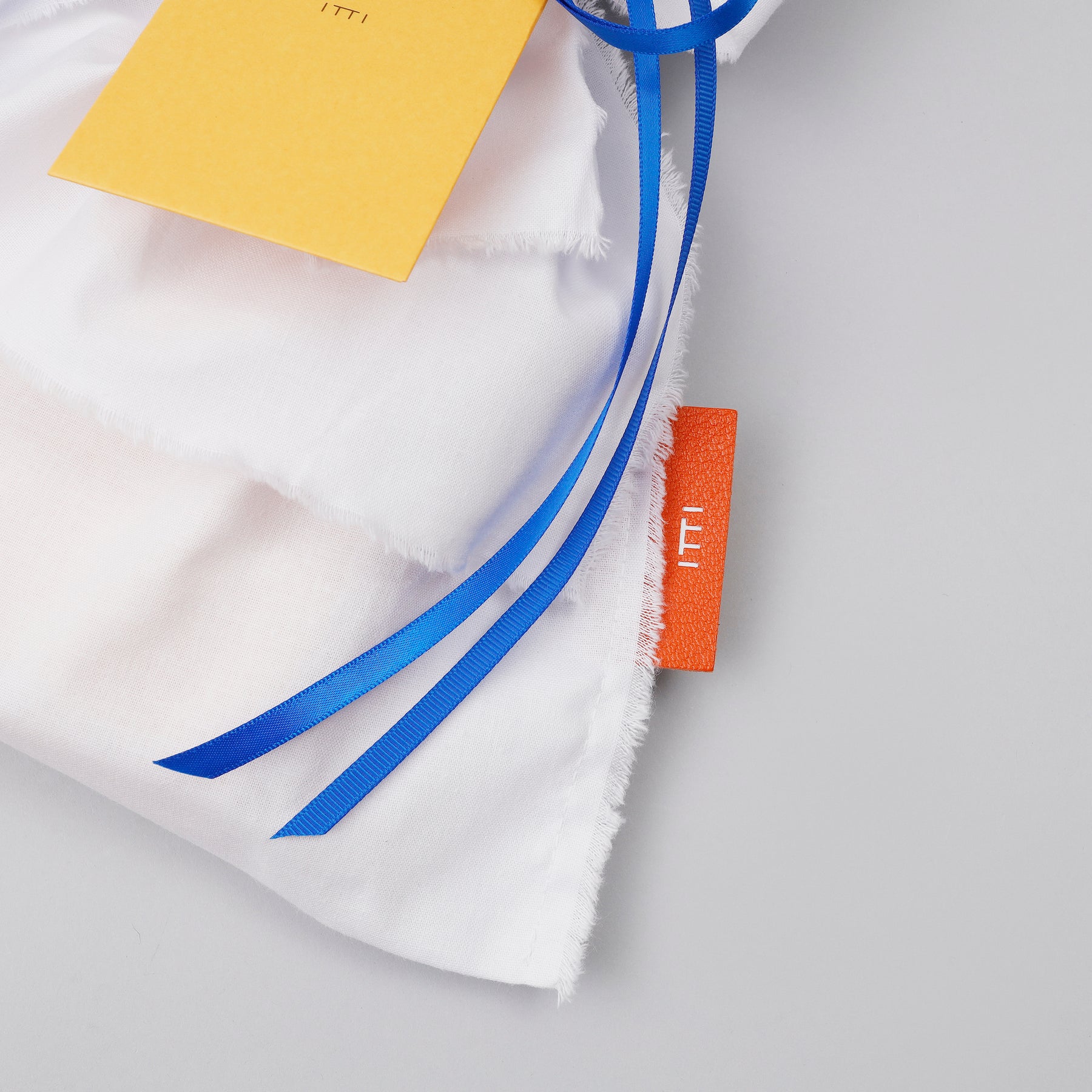 GIFT WRAPPING KIT (ギフトラッピングキット)  【商品が不要の方専用】 - ITTI (イッチ) 贈り物 プレゼント 革小物 ブランド 財布 さいふ サイフ 彼氏 彼女 恋人