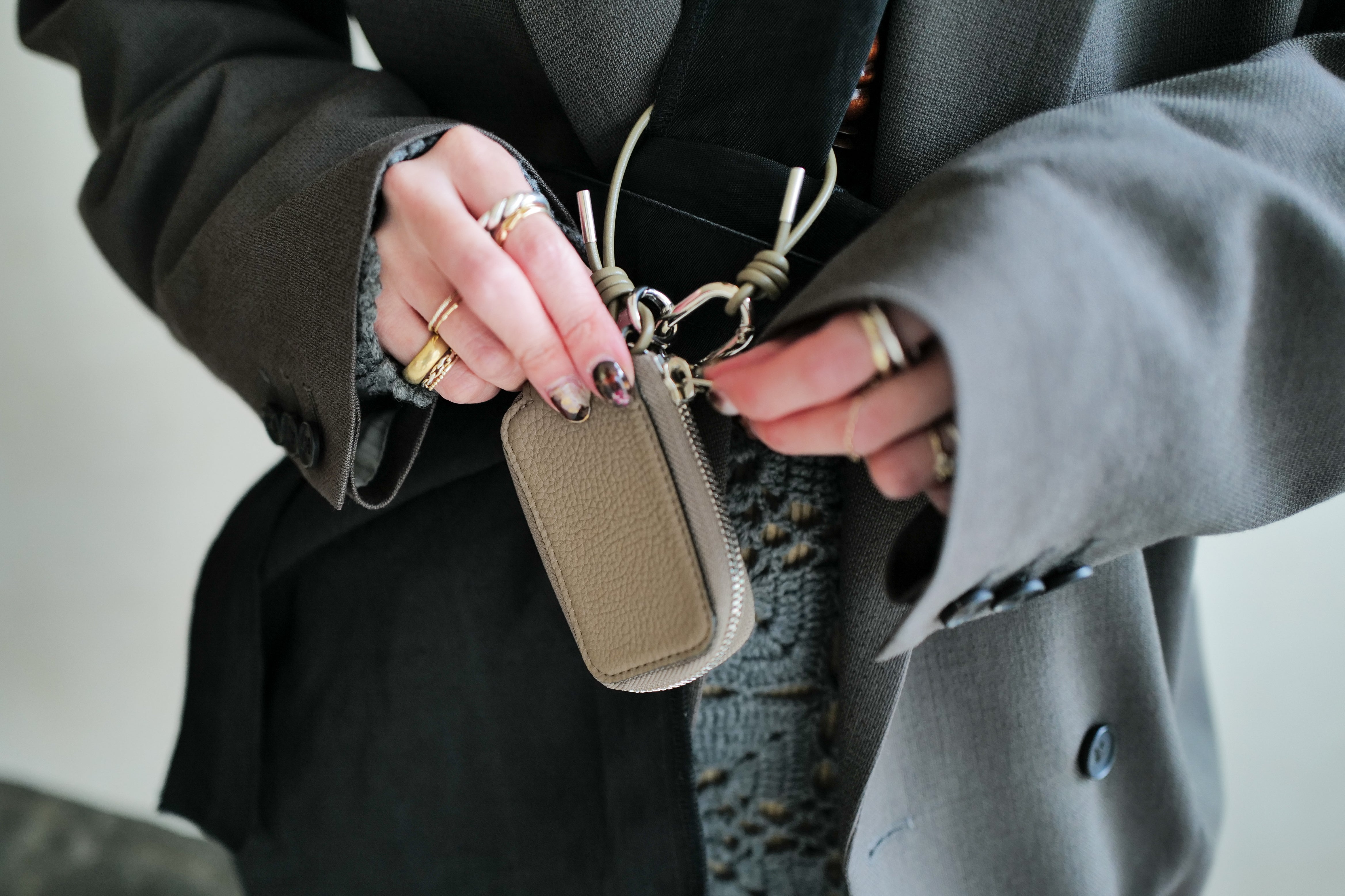 CRISTY SMART KEY CASE｜スリムで機能的なキーケース｜ITTI（イッチ）公式