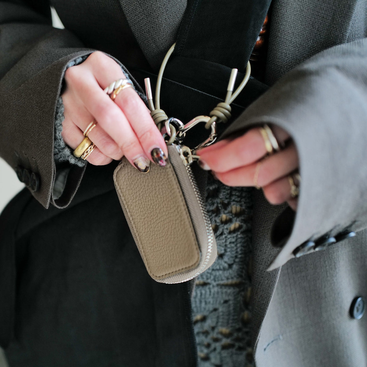 y**様 todayful × itti CRISTY SMART KEY CA CRISTY SMART KEY CASE｜スリムで機能的なキーケース｜ITTI（イッチ）公式