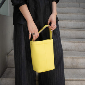 MARY BUCKET SHOULDER MINI / DIPLO SKY｜上品ミニバケットバッグ｜ITTI（イッチ）公式