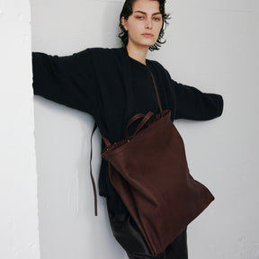 BONNIE BIG 2way SHOPPER / DIPLO NUDE｜ドレープが美しいビッグ2wayショッパー メンズ レディース｜ITTI（イッチ）公式