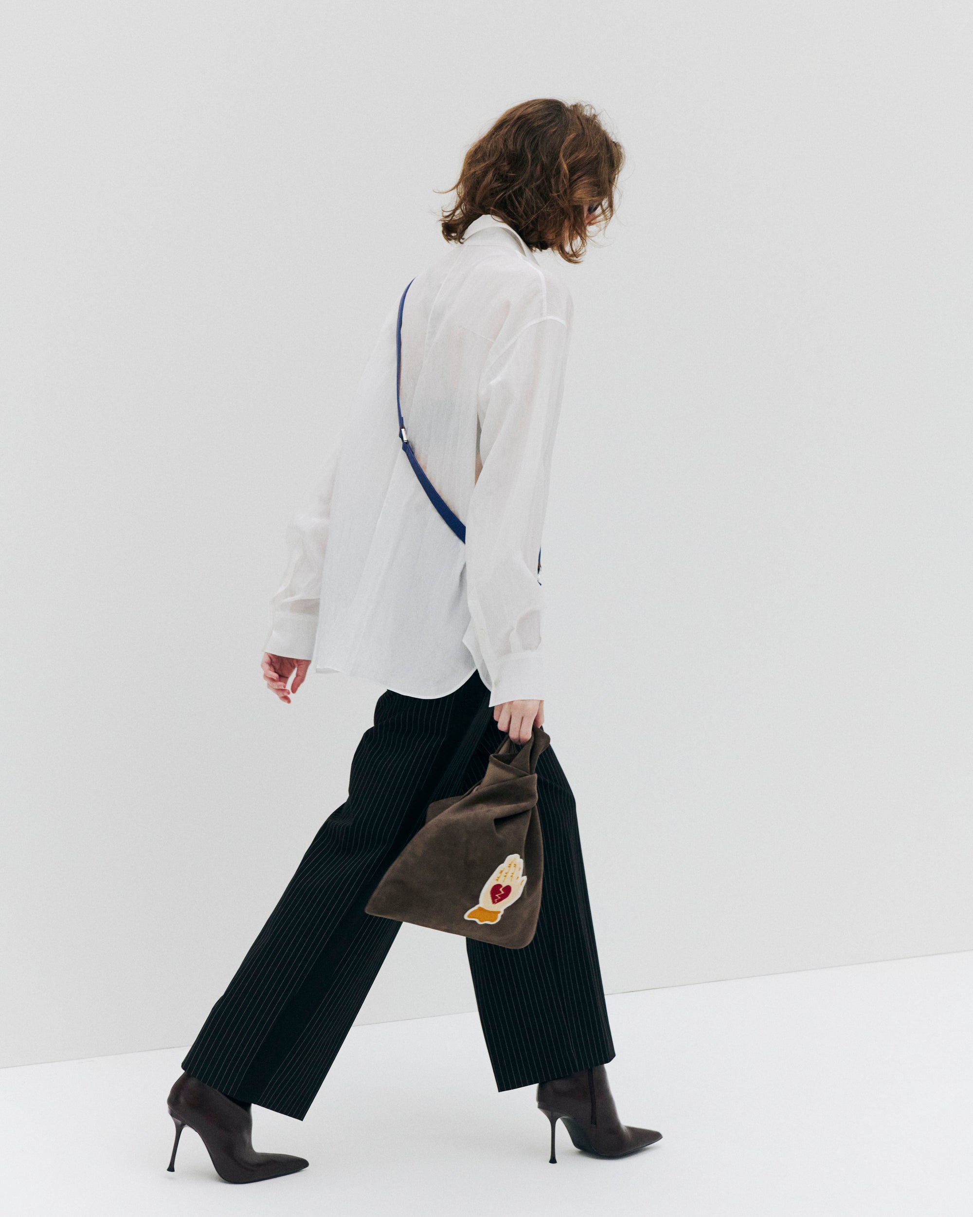 2026年春夏コレクション｜ITTIの世界観を纏う最新ヴィジュアル特集｜女性モデル着用ルックブック｜ITTI（イッチ）公式