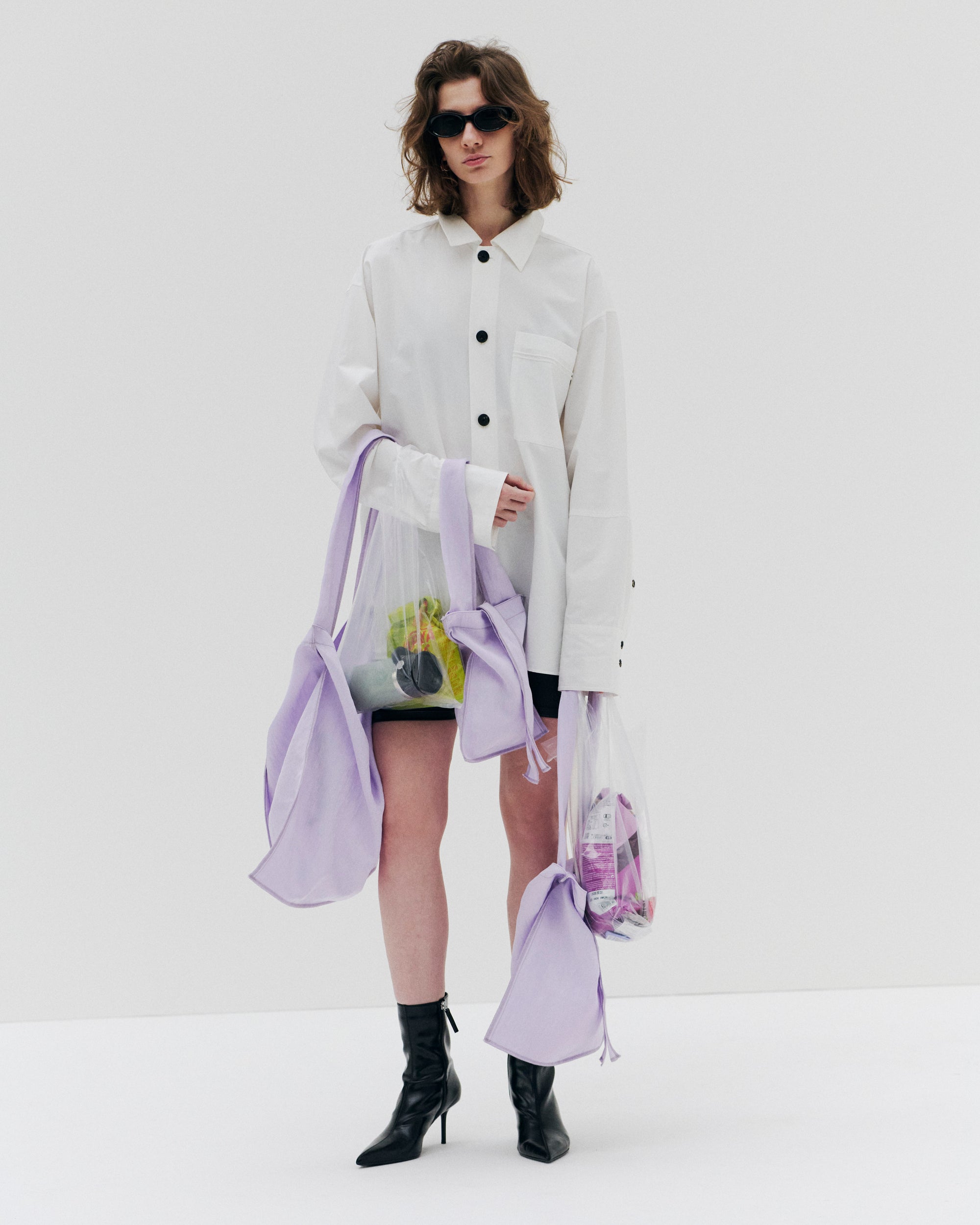 2026年春夏コレクション｜ITTIの世界観を纏う最新ヴィジュアル特集｜女性モデル着用ルックブック｜ITTI（イッチ）公式